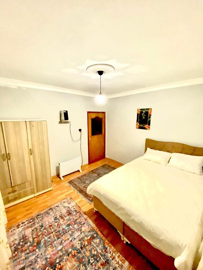 Triplex House Near The Airport Apartman Arnavutkoy Kültér fotó